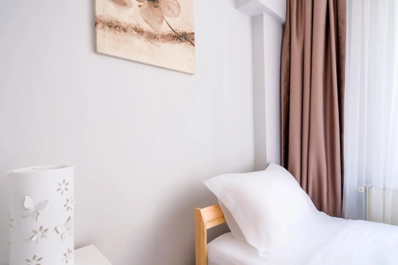 Cozy Flat 10 Min To Besiktas Coast Apartamento Estambul 0*,  Turquía